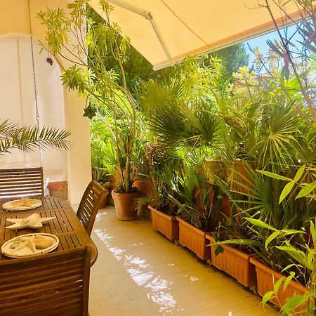 Nervi Residenziale A Due Passi Dal Mare Apartment Genoa Luaran gambar